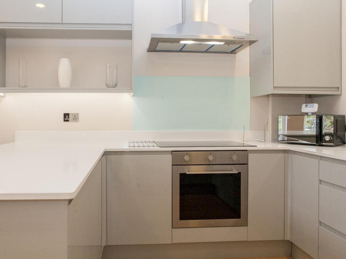 Pass The Keys - Spacious Flat With Private Sun Terrace In South East London Bagian luar foto