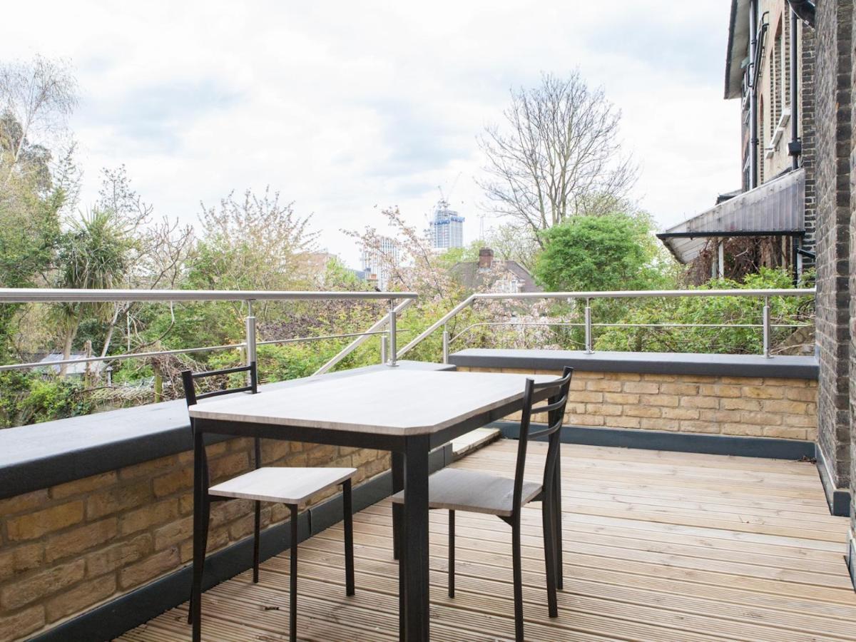 Pass The Keys - Spacious Flat With Private Sun Terrace In South East London Bagian luar foto