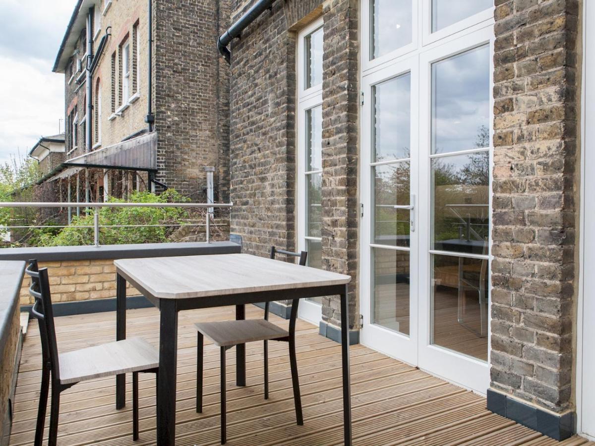Pass The Keys - Spacious Flat With Private Sun Terrace In South East London Bagian luar foto
