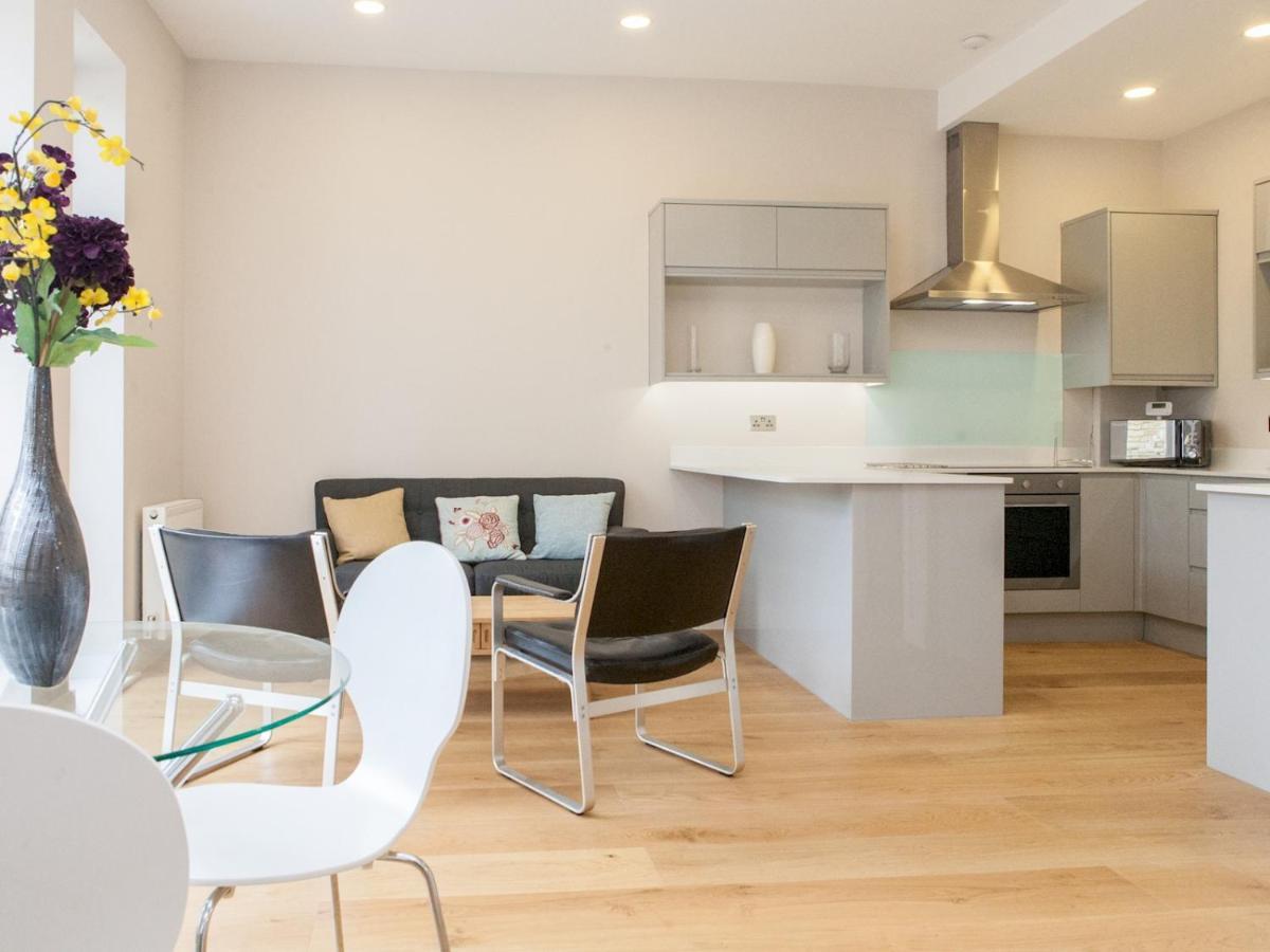 Pass The Keys - Spacious Flat With Private Sun Terrace In South East London Bagian luar foto