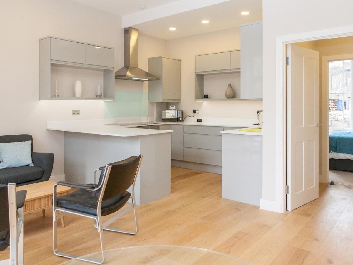 Pass The Keys - Spacious Flat With Private Sun Terrace In South East London Bagian luar foto