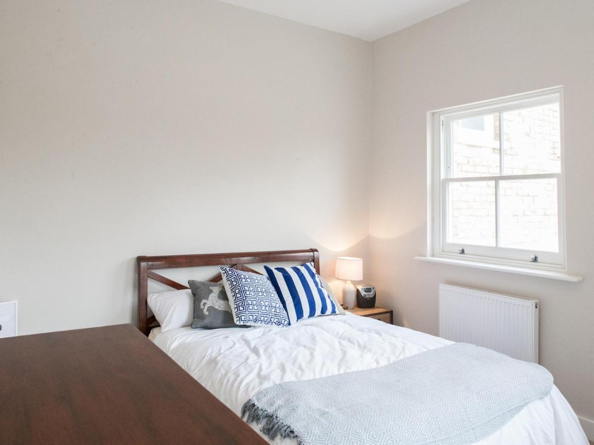 Pass The Keys - Spacious Flat With Private Sun Terrace In South East London Bagian luar foto