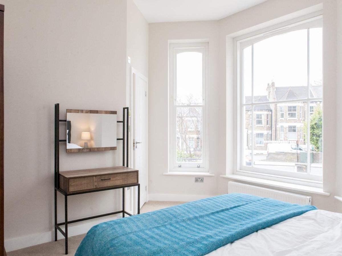 Pass The Keys - Spacious Flat With Private Sun Terrace In South East London Bagian luar foto